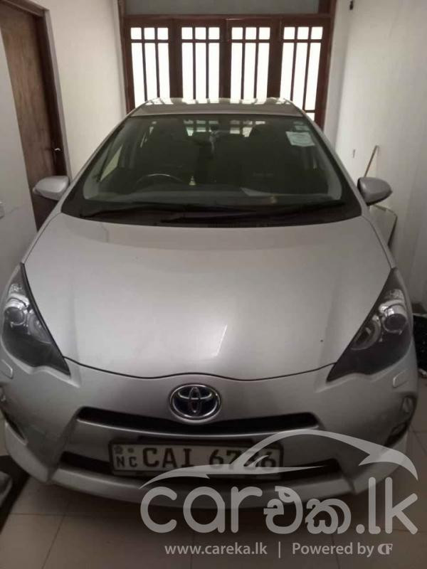 TOYOTA AQUA 2014