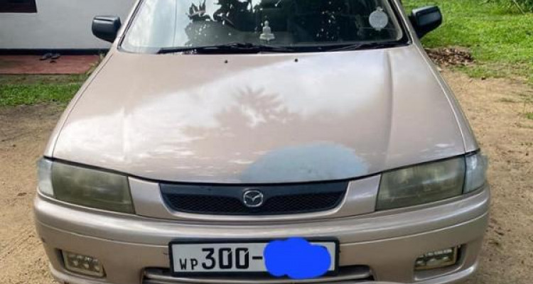 MAZDA FAMILIA 1997