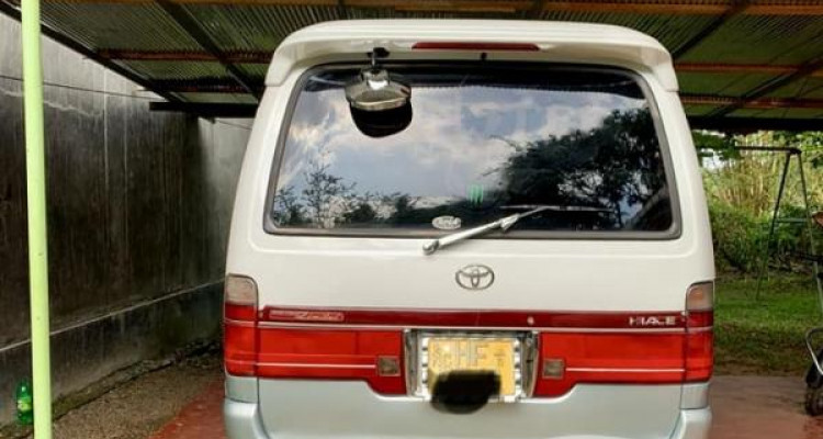 TOYOTA HIACE LH113 1998