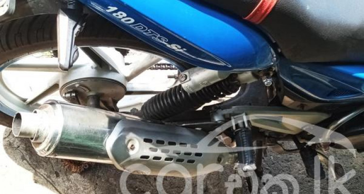 BAJAJ PULSAR 180 2007
