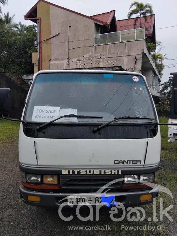 MITSUBISHI CANTER CREW CAB 2006