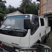 MITSUBISHI CANTER CREW CAB 2006