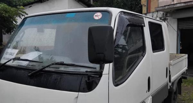 MITSUBISHI CANTER CREW CAB 2006