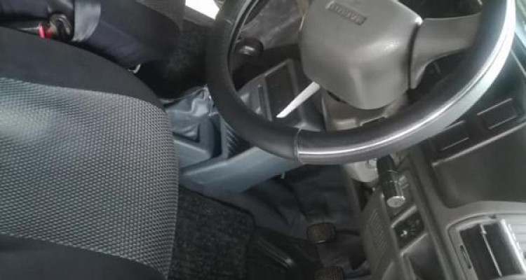 SUZUKI MARUTI 800 2012