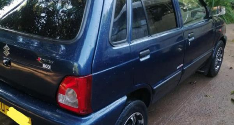 SUZUKI MARUTI 800 2012