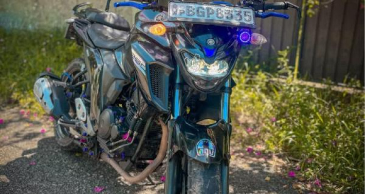 YAMAHA FZ 2018