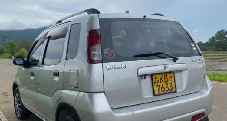 SUZUKI SWIFT 2002