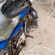 BAJAJ PULSAR 180 2005