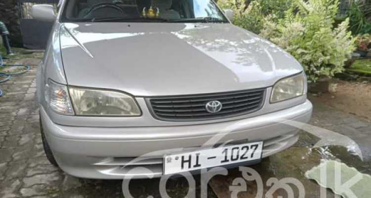 TOYOTA COROLLA 2000