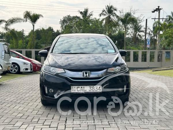 HONDA FIT GP5 2015