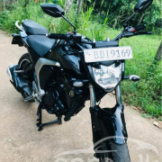 YAMAHA FZ 2015