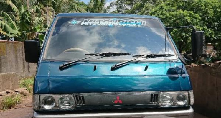 MITSUBISHI DELICA PO5 1992