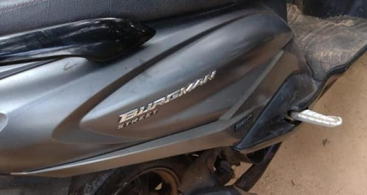 SUZUKI BURGMAN 2019