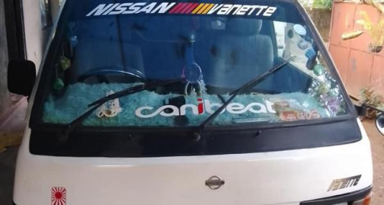 NISSAN VANETTE 1983