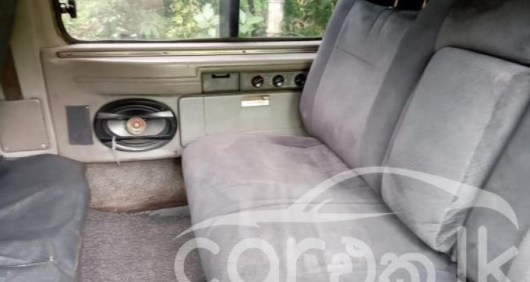 MAZDA BONGO 1993