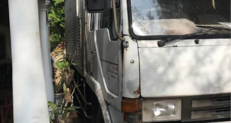 MITSUBISHI FUSO 1995