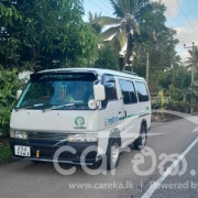 NISSAN CARAVAN 1995