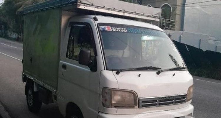 DAIHATSU S200 2003