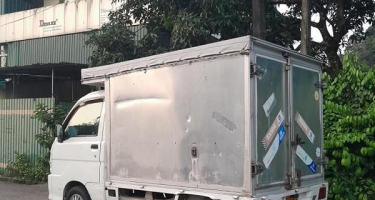 DAIHATSU S200 2003