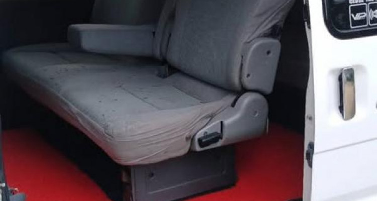 NISSAN VANETTE 2003