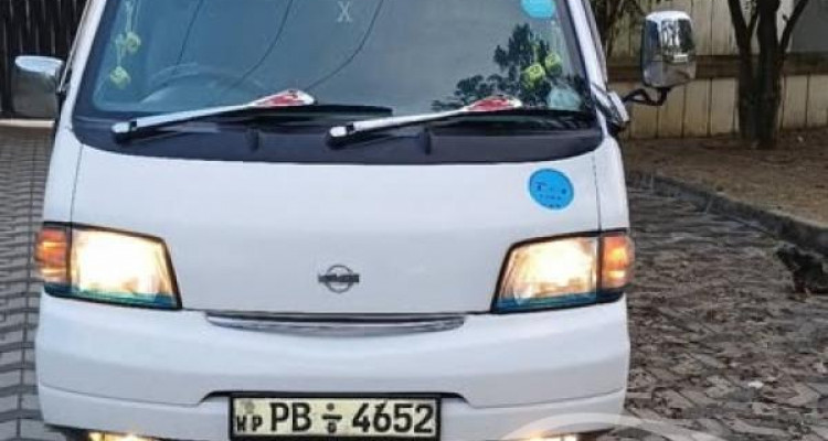 NISSAN VANETTE 2003