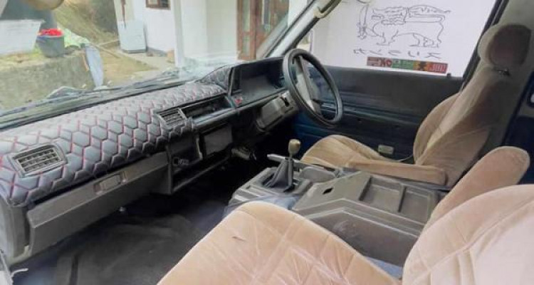 NISSAN VANETTE 1990