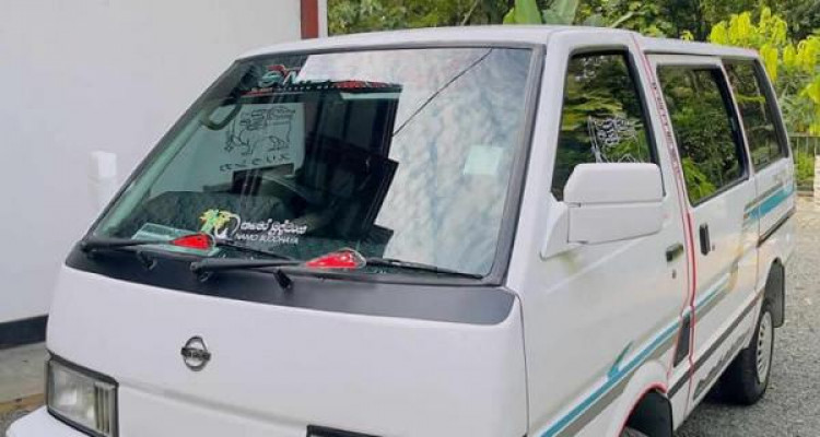 NISSAN VANETTE 1990