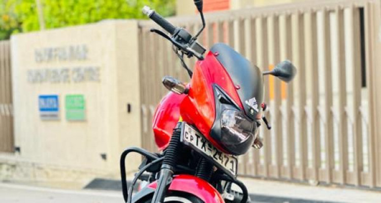 BAJAJ PULSAR 2007