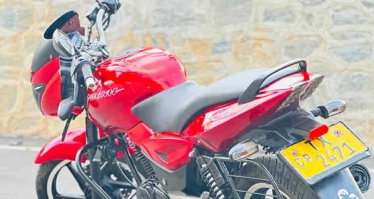 BAJAJ PULSAR 2007