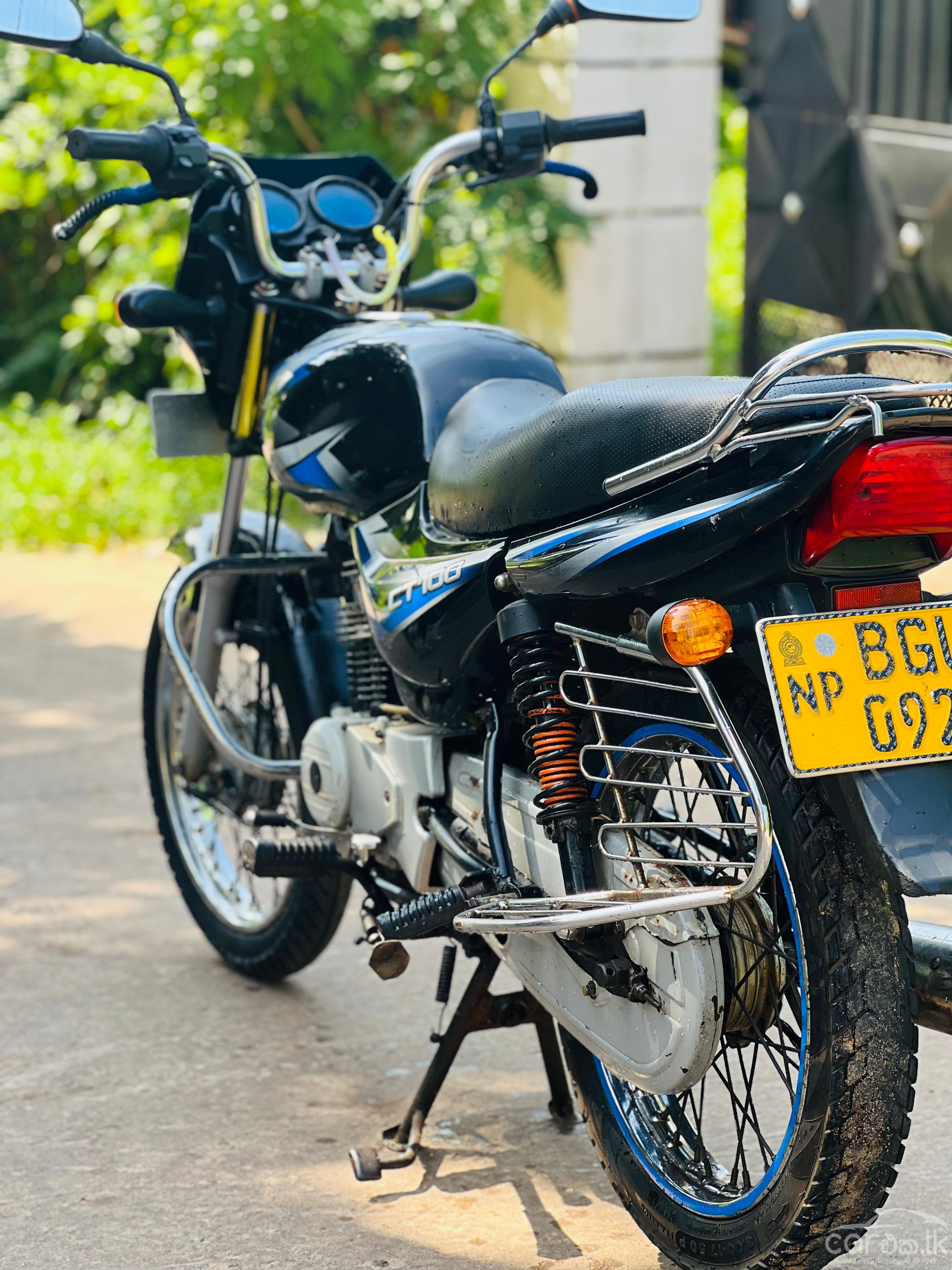 BAJAJ CT100 2018