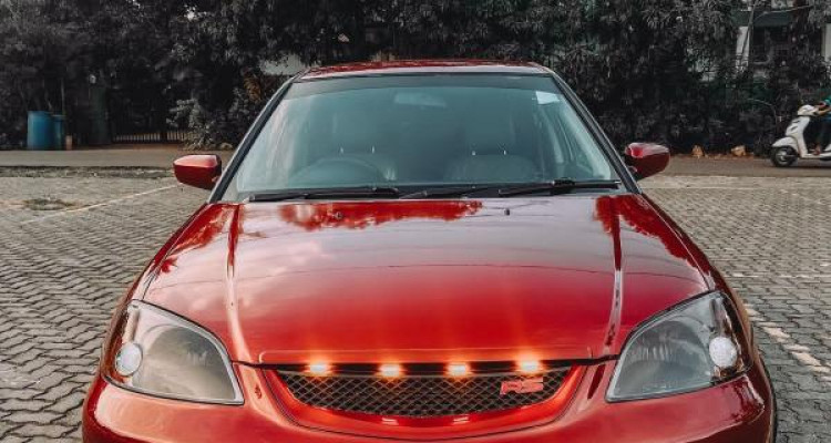 HONDA CIVIC ES8 2002