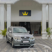 MITSUBISHI MONTERO 2004