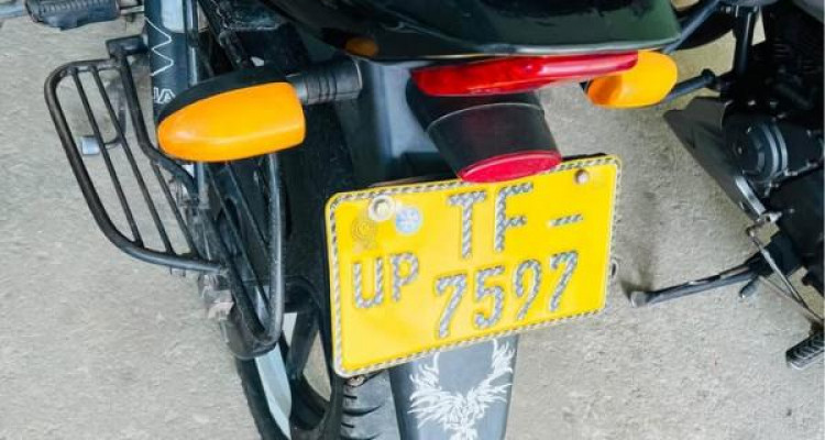 BAJAJ PULSAR 150 2006