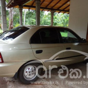 HYUNDAI ACCENT 2001