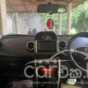 TOYOTA IST 2002