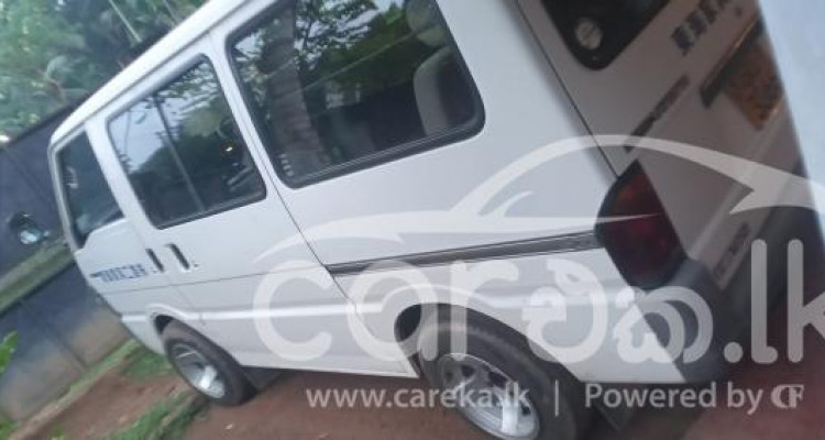 NISSAN VANETTE 1997