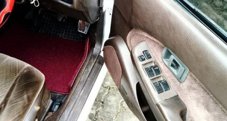 TOYOTA CARINA AT170 1988