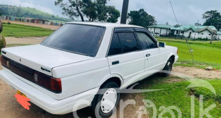 NISSAN SUNNY 1989