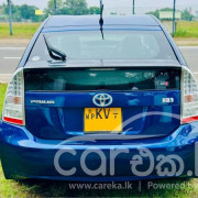 TOYOTA PRIUS 2011