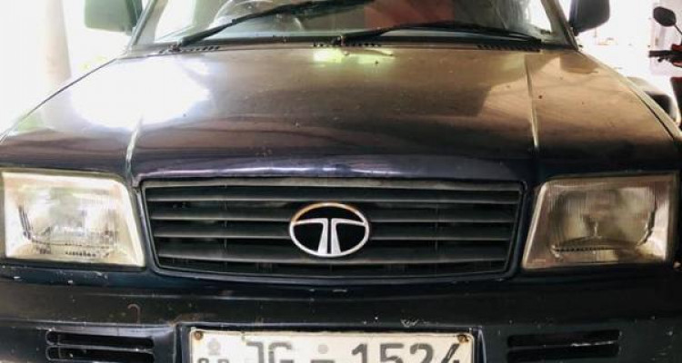 TATA 207 2004