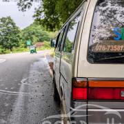 NISSAN CARAVAN 1996