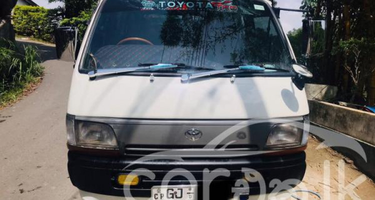 TOYOTA DOLPHIN 1996
