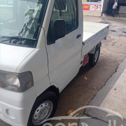 MITSUBISHI MINICAB 2003