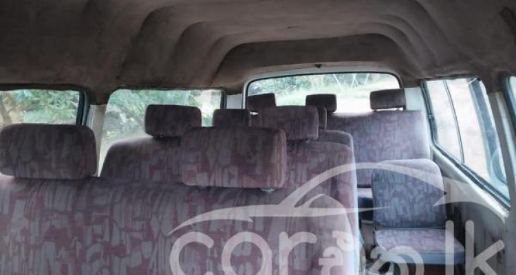 TOYOTA HIACE LH40 1981