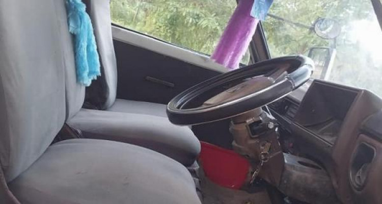 TOYOTA HIACE LH40 1981