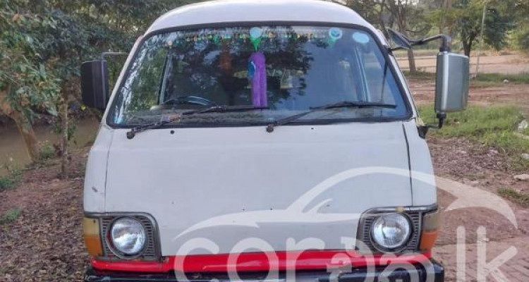 TOYOTA HIACE LH40 1981
