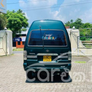 TOYOTA HIACE 2007