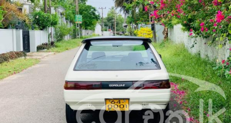 TOYOTA COROLLA 1987