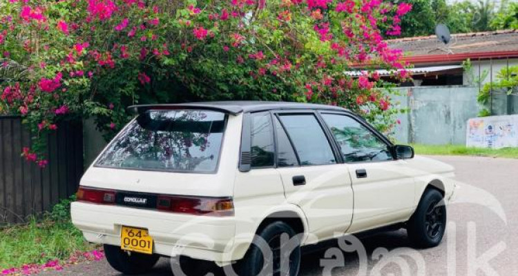 TOYOTA COROLLA 1987