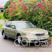 NISSAN CEFIRO 2000